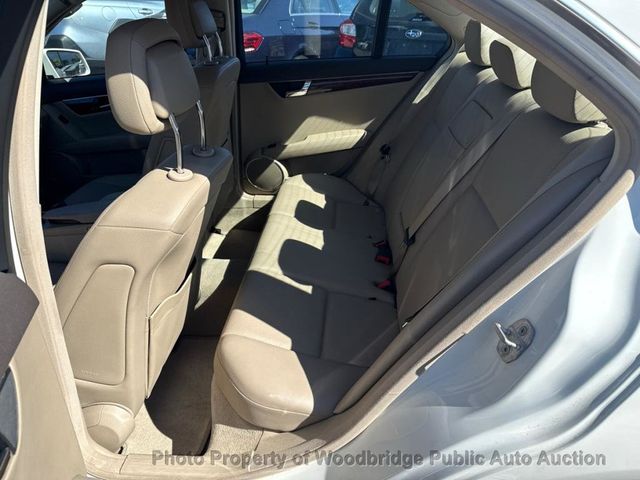 2010 Mercedes-Benz C-Class 4-MATIC - 22911217 - 18