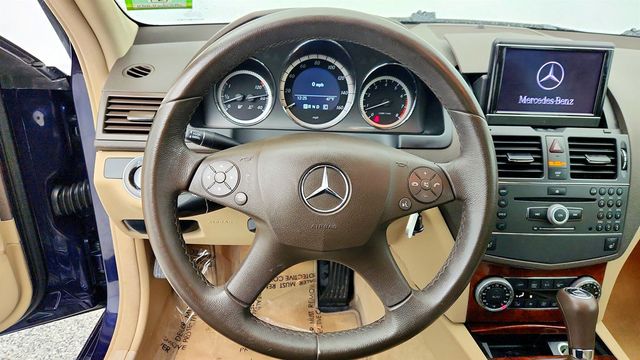 2010 Mercedes-Benz C-Class C300 - 22965310 - 12