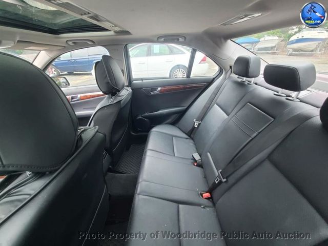 2010 Mercedes-Benz C-Class C 300 4dr Sedan C300 Sport 4MATIC - 23081573 - 5