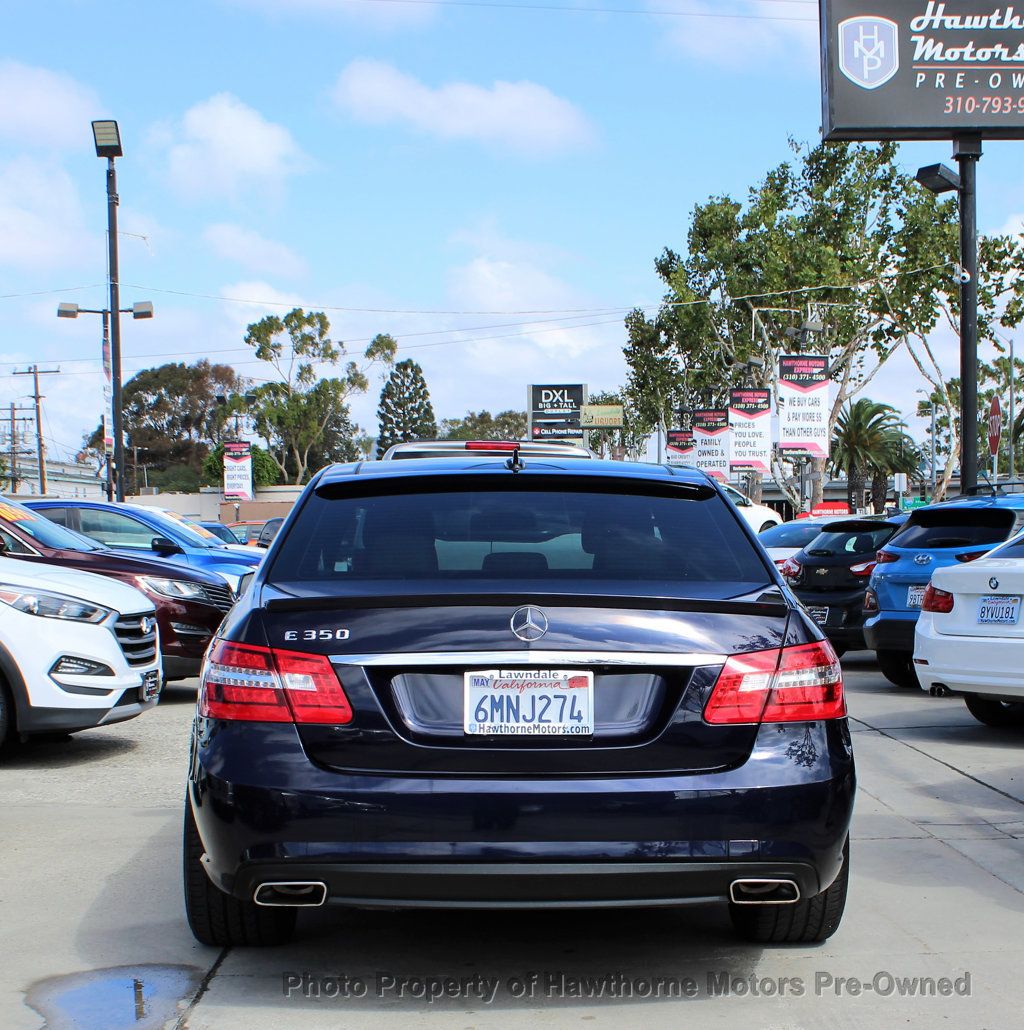 2010 Mercedes Benz E Sedan 350 Sport photo 3
