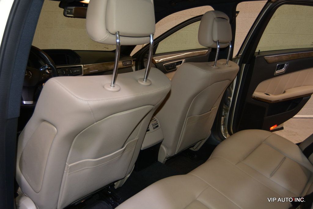 2010 Mercedes-Benz E-Class 4dr Sedan E 350 Sport RWD - 22935941 - 19