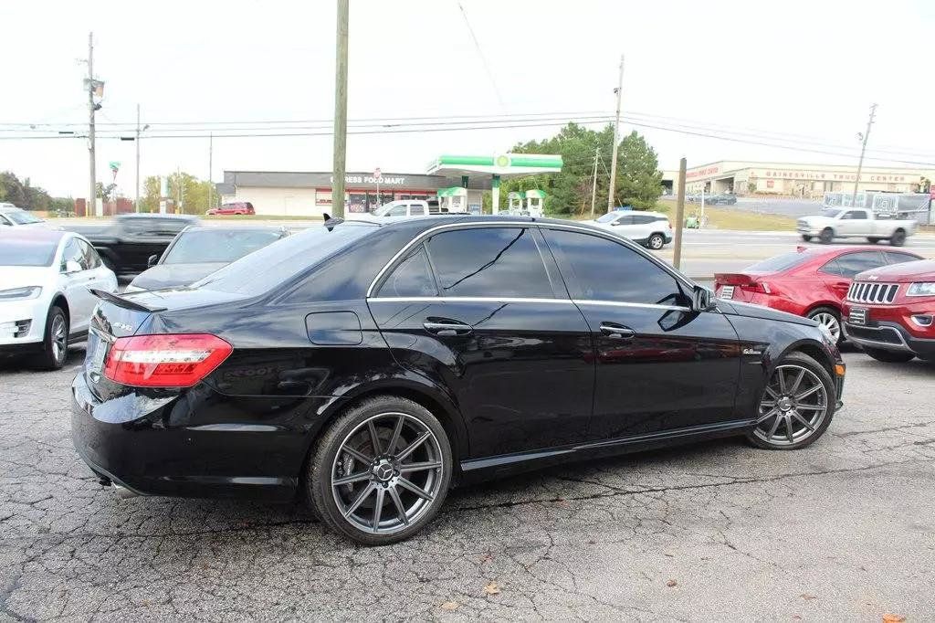 2010 Mercedes-Benz E-Class AMG, 6.3L V8, XENONS, TINTED, BLUETOOTH, SPOILER & MORE - 22609445 - 3