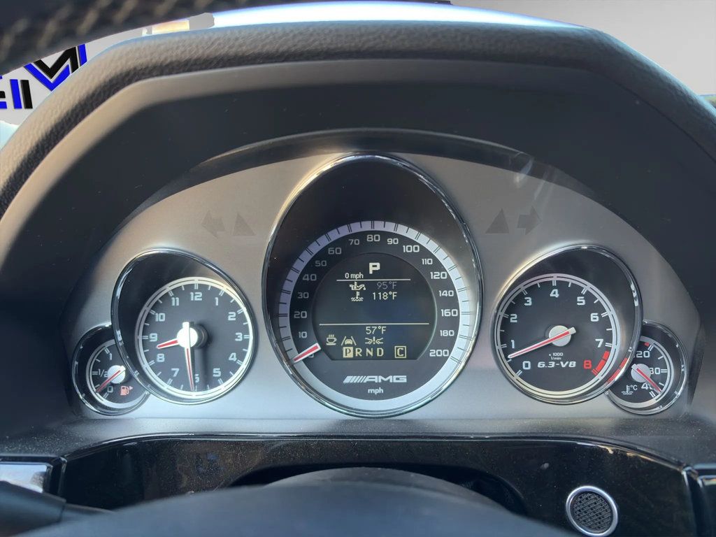 2010 Mercedes-Benz E-Class AMG, 6.3L V8, XENONS, TINTED, BLUETOOTH, SPOILER & MORE - 22609445 - 40