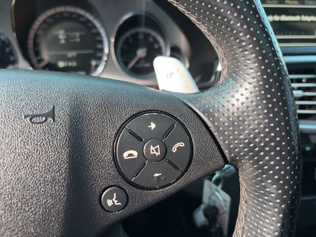 2010 Mercedes-Benz E-Class AMG, 6.3L V8, XENONS, TINTED, BLUETOOTH, SPOILER & MORE - 22609445 - 43