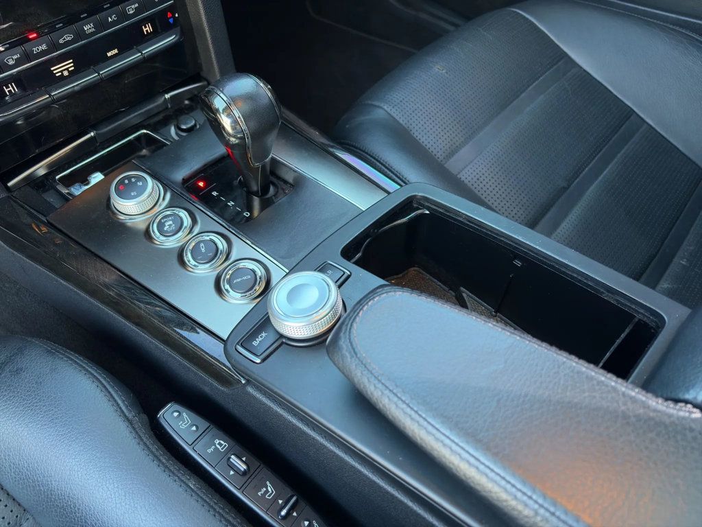 2010 Mercedes-Benz E-Class AMG, 6.3L V8, XENONS, TINTED, BLUETOOTH, SPOILER & MORE - 22609445 - 47