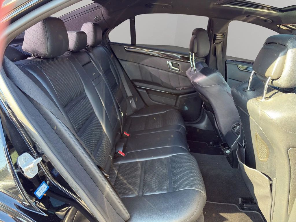 2010 Mercedes-Benz E-Class AMG, 6.3L V8, XENONS, TINTED, BLUETOOTH, SPOILER & MORE - 22609445 - 51