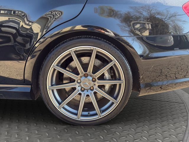 2010 Mercedes-Benz E-Class AMG, 6.3L V8, XENONS, TINTED, BLUETOOTH, SPOILER & MORE - 22609445 - 59