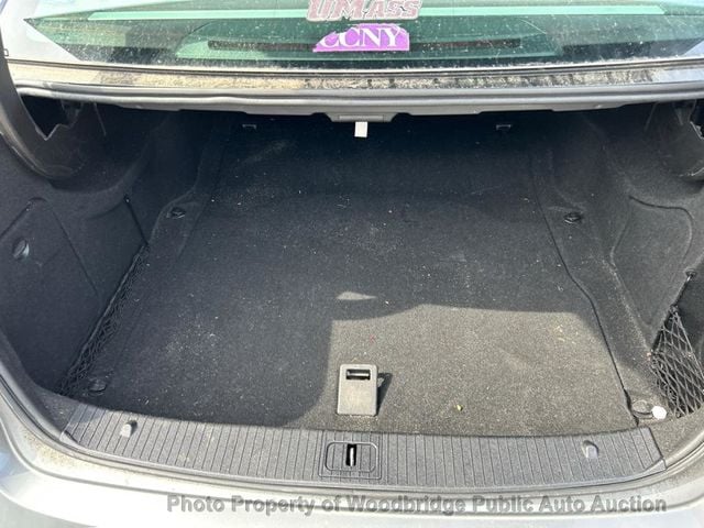 2010 Mercedes-Benz E-Class E 350 4dr Sedan E350 Sport RWD - 23010065 - 11