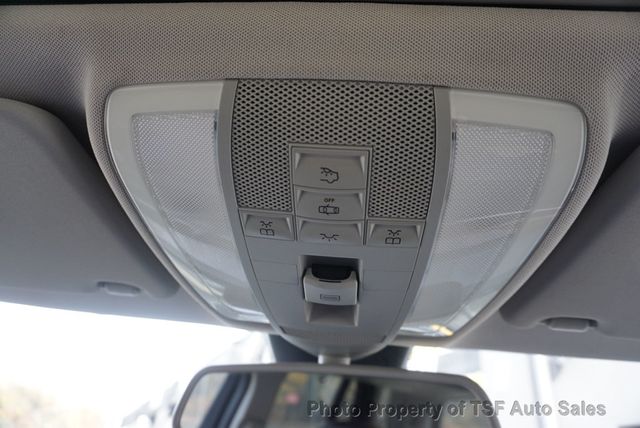 2010 Mercedes-Benz GLK 4MATIC 4dr GLK 350 PANO ROOF 20" WHEELS NAVI REAR CAM HOR SEATS  - 22943206 - 31