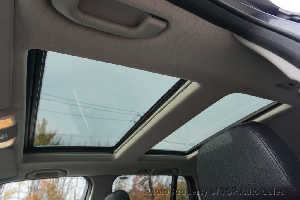 2010 Mercedes-Benz GLK 4MATIC 4dr GLK 350 PANO ROOF 20" WHEELS NAVI REAR CAM HOT SEATS  - 22943206 - 13