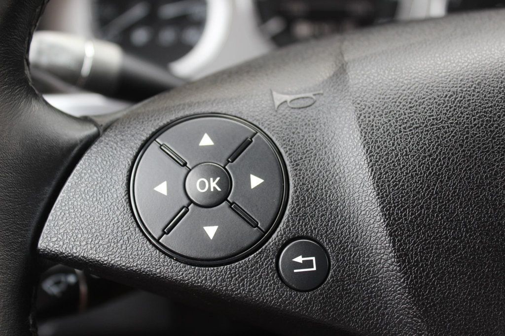 2010 Mercedes-Benz GLK GLK 350 RWD 4dr 350 - 23007555 - 10