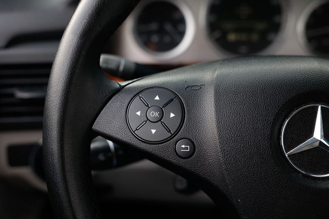 2010 Mercedes-Benz GLK RWD 4dr GLK 350 - 22959035 - 29