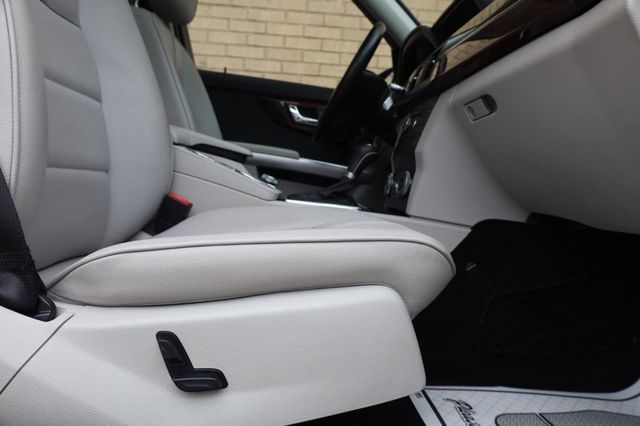 2010 Mercedes-Benz GLK-Class GLK 350 - 23039333 - 29