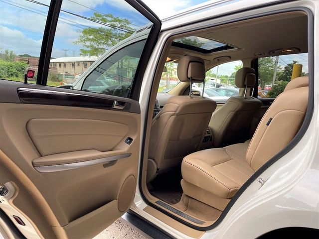 2010 Mercedes-Benz GL-Class GL 350 BlueTEC AWD 4MATIC 4dr SUV - 21484158 - 18