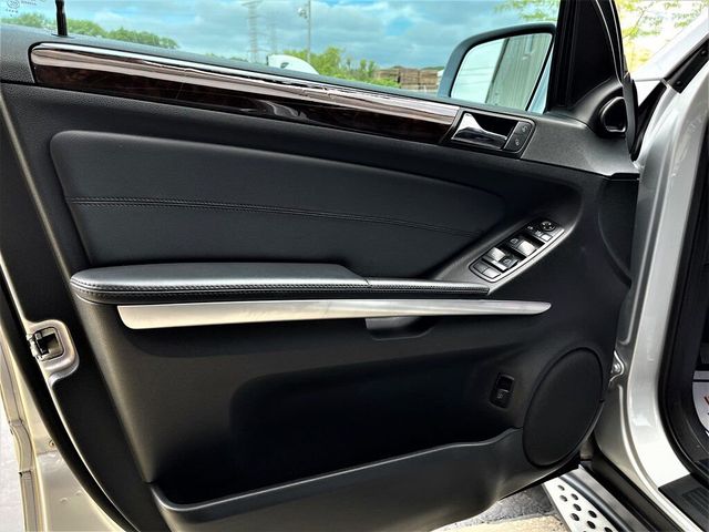 2010 Mercedes-Benz M-Class ML 350 4MATIC AWD 4dr SUV - 21484136 - 13