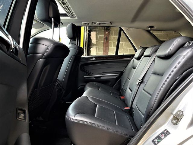 2010 Mercedes-Benz M-Class ML 350 4MATIC AWD 4dr SUV - 21484136 - 17