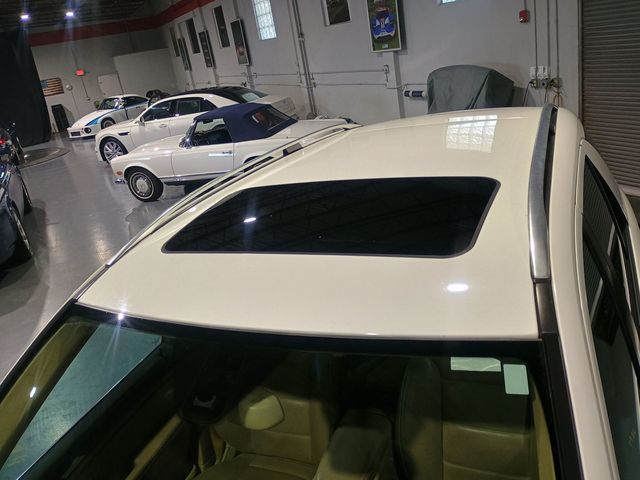 2010 Mercedes-Benz M-Class ML 550 4MATIC 4dr ML550 AMG Sport Clean Carfax - 22964323 - 9