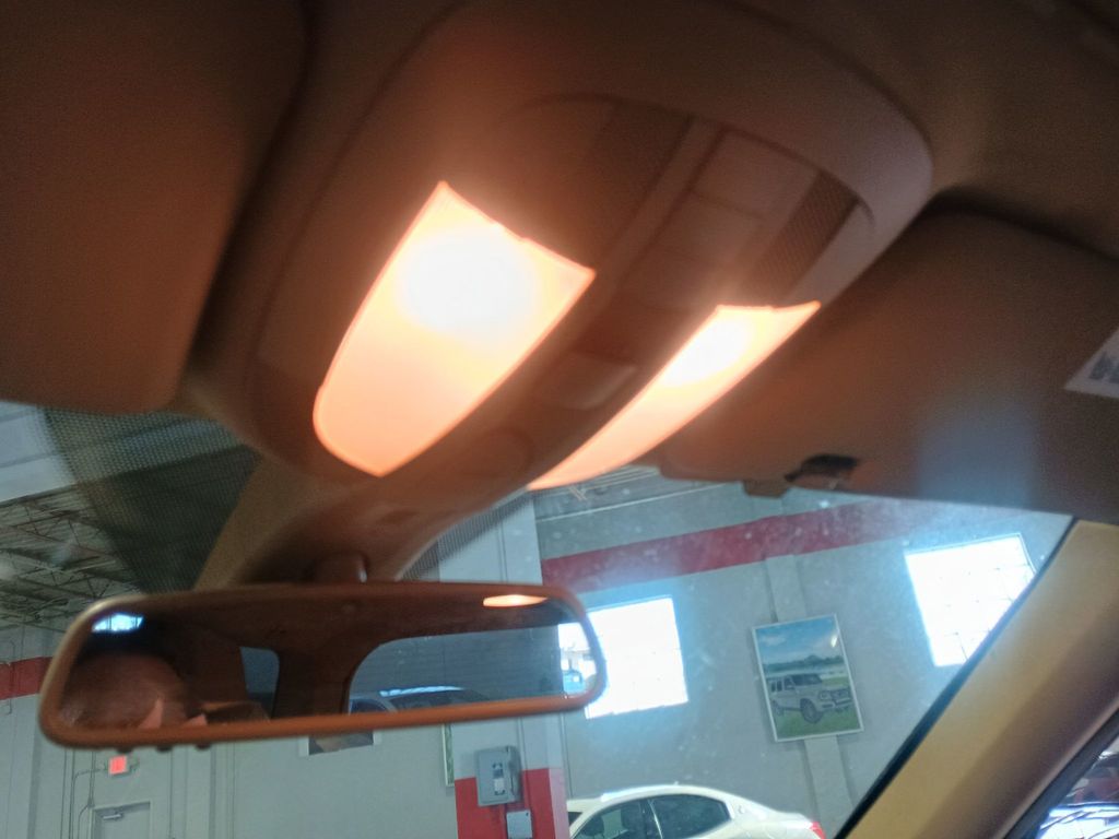 2010 Mercedes-Benz M-Class ML 550 4MATIC 4dr ML550 AMG Sport Clean Carfax - 22964323 - 16