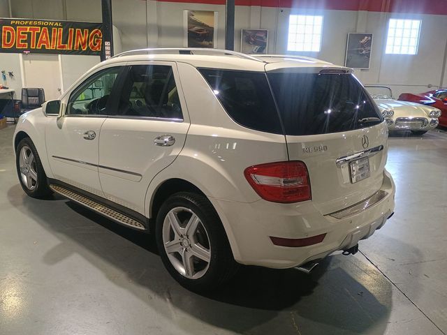 2010 Mercedes-Benz M-Class ML 550 4MATIC 4dr ML550 AMG Sport Clean Carfax - 22964323 - 2