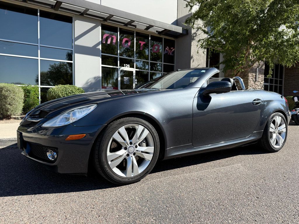 2010 Mercedes-Benz SLK SLK350 - 22943869 | Video 2