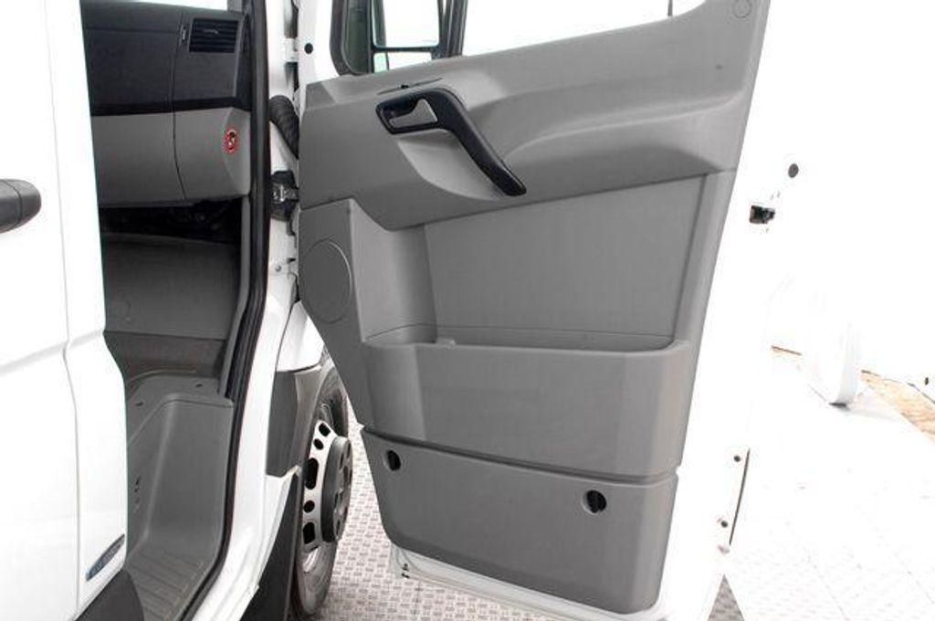 2010 Mercedes-Benz Sprinter 3500 - 12036986 - 16