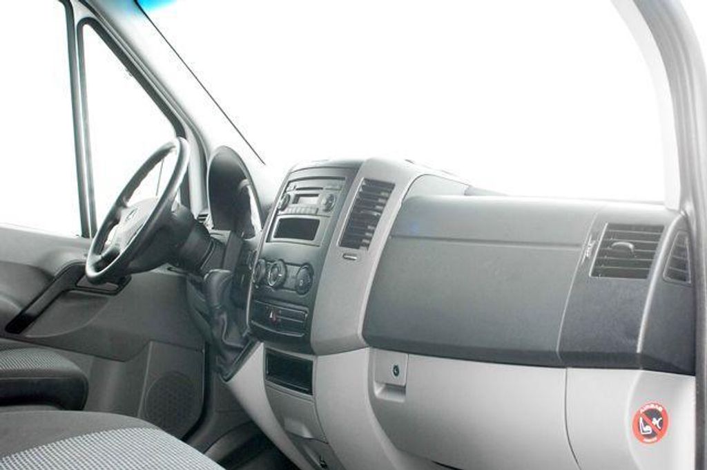 2010 Mercedes-Benz Sprinter 3500 - 12036986 - 18