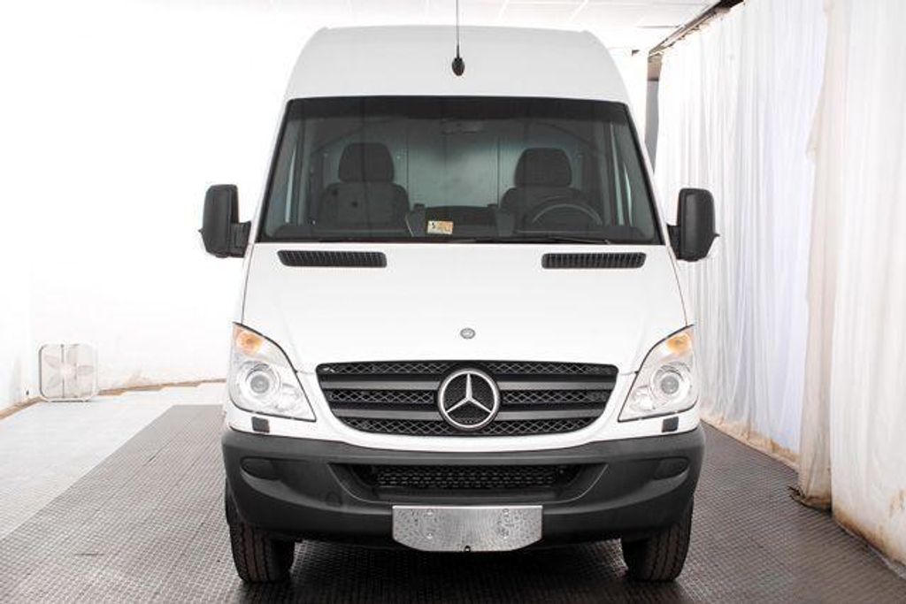 2010 Mercedes-Benz Sprinter 3500 - 12036986 - 1