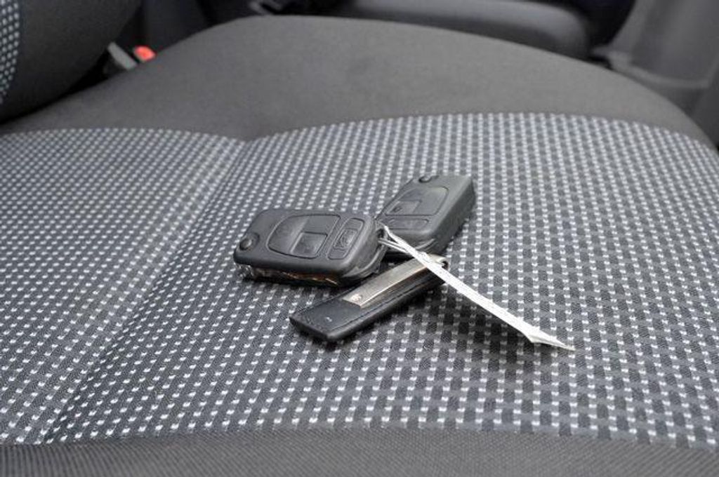 2010 Mercedes-Benz Sprinter 3500 - 12036986 - 19