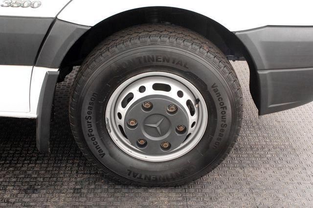 2010 Mercedes-Benz Sprinter 3500 - 12036986 - 21