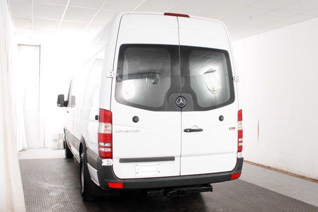 2010 Mercedes-Benz Sprinter 3500 - 12036986 - 5