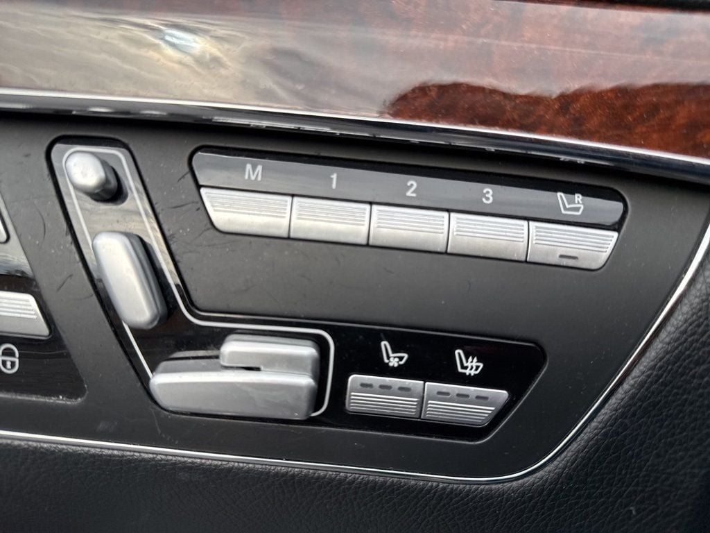 2010 Mercedes-Benz S-Class 4dr Sedan S 550 4MATIC - 22938245 - 12