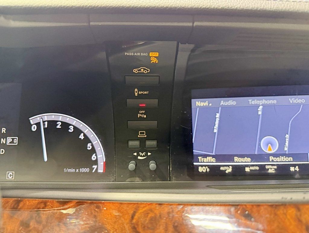 2010 Mercedes-Benz S-Class 4dr Sedan S 550 4MATIC - 22938245 - 17