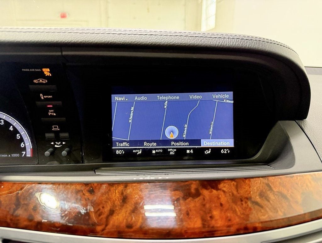 2010 Mercedes-Benz S-Class 4dr Sedan S 550 4MATIC - 22938245 - 19