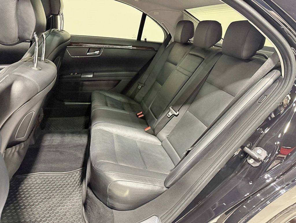 2010 Mercedes-Benz S-Class 4dr Sedan S 550 4MATIC - 22938245 - 40