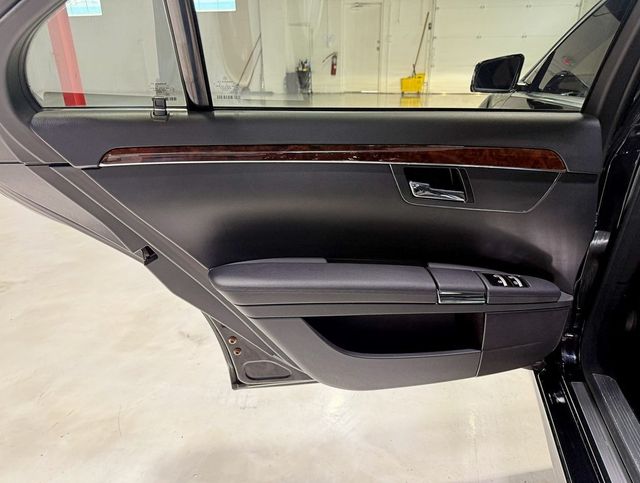 2010 Mercedes-Benz S-Class 4dr Sedan S 550 4MATIC - 22938245 - 43