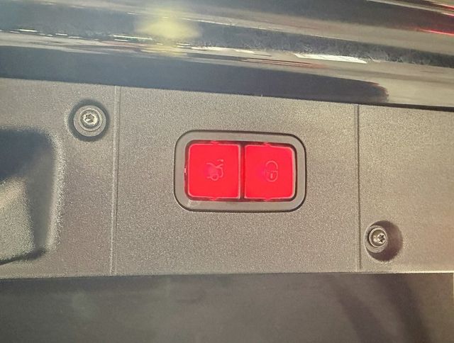 2010 Mercedes-Benz S-Class 4dr Sedan S 550 4MATIC - 22938245 - 47