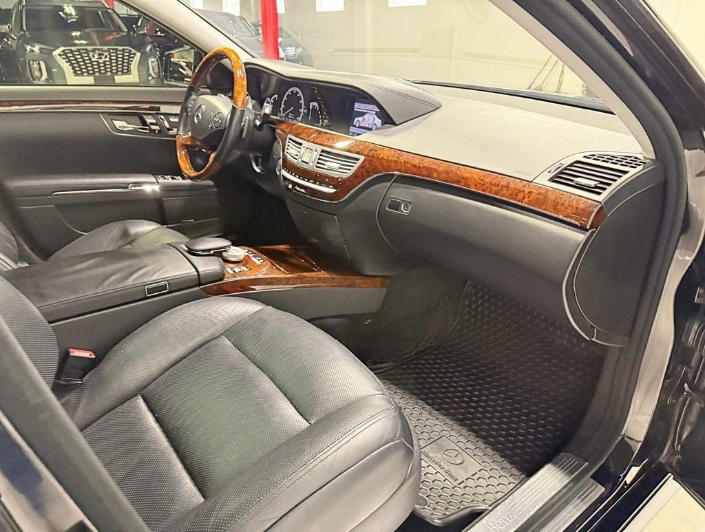 2010 Mercedes-Benz S-Class 4dr Sedan S 550 4MATIC - 22938245 - 54