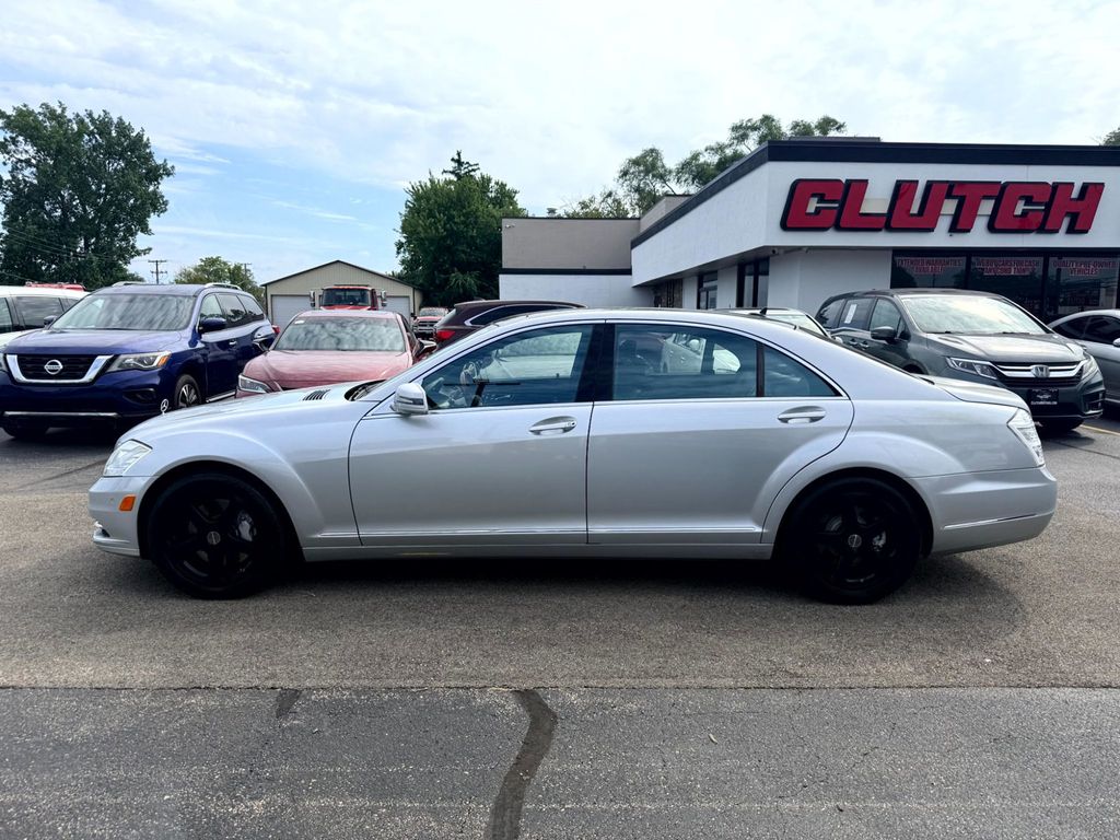2010 Mercedes-Benz S-Class 4dr Sedan S 550 4MATIC - 23078780 - 6