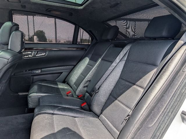 2010 Mercedes-Benz S-Class 4dr Sedan S63 AMG RWD - 23022327 - 13