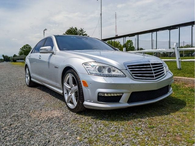 2010 Mercedes-Benz S-Class 4dr Sedan S63 AMG RWD - 23022327 - 2