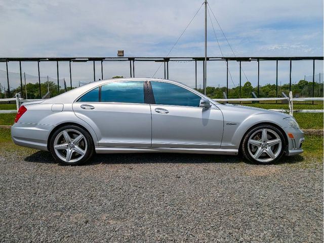 2010 Mercedes-Benz S-Class 4dr Sedan S63 AMG RWD - 23022327 - 3