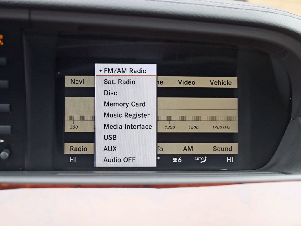 2010 Mercedes-Benz S-Class S 550 4dr Sedan S550 4MATIC - 22994076 - 15