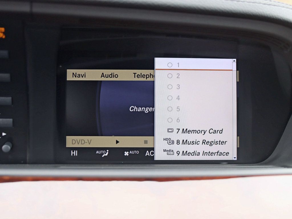 2010 Mercedes-Benz S-Class S 550 4dr Sedan S550 4MATIC - 22994076 - 17