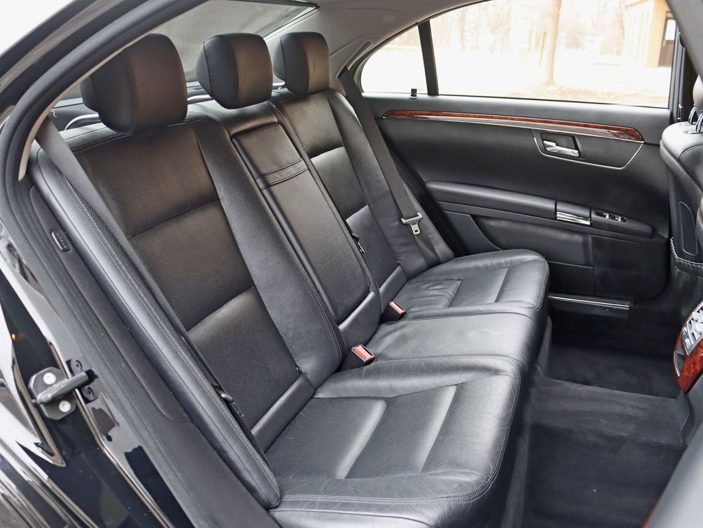 2010 Mercedes-Benz S-Class S 550 4dr Sedan S550 4MATIC - 22994076 - 25