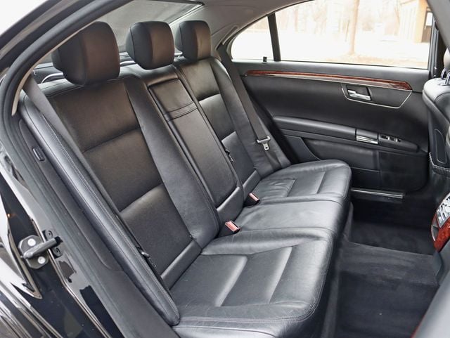 2010 Mercedes-Benz S-Class S 550 4dr Sedan S550 4MATIC - 22994076 - 25