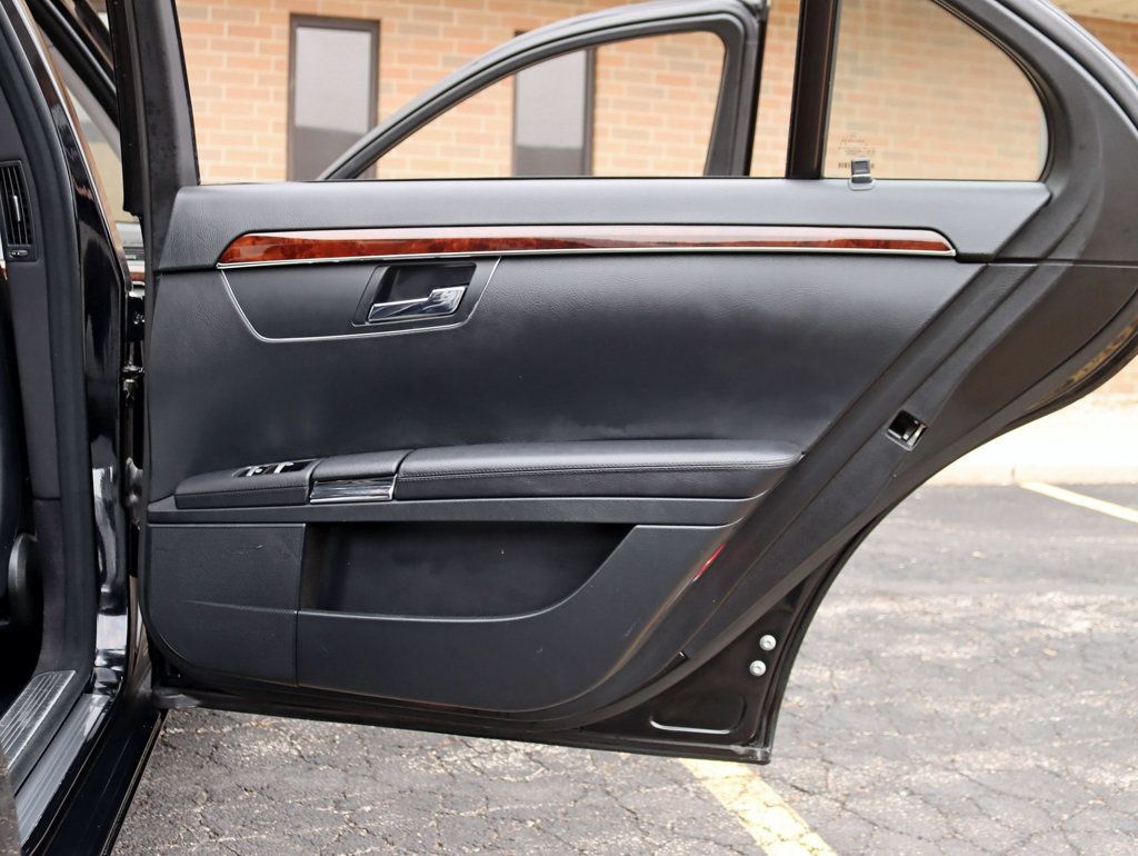 2010 Mercedes-Benz S-Class S 550 4dr Sedan S550 4MATIC - 22994076 - 33