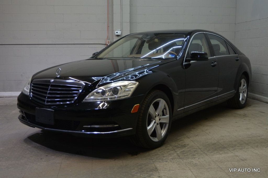 2010 Mercedes-Benz S-Class S550 4MATIC - 23002712 - 1