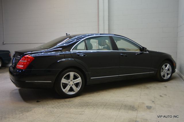 2010 Mercedes-Benz S-Class S550 4MATIC - 23002712 - 30