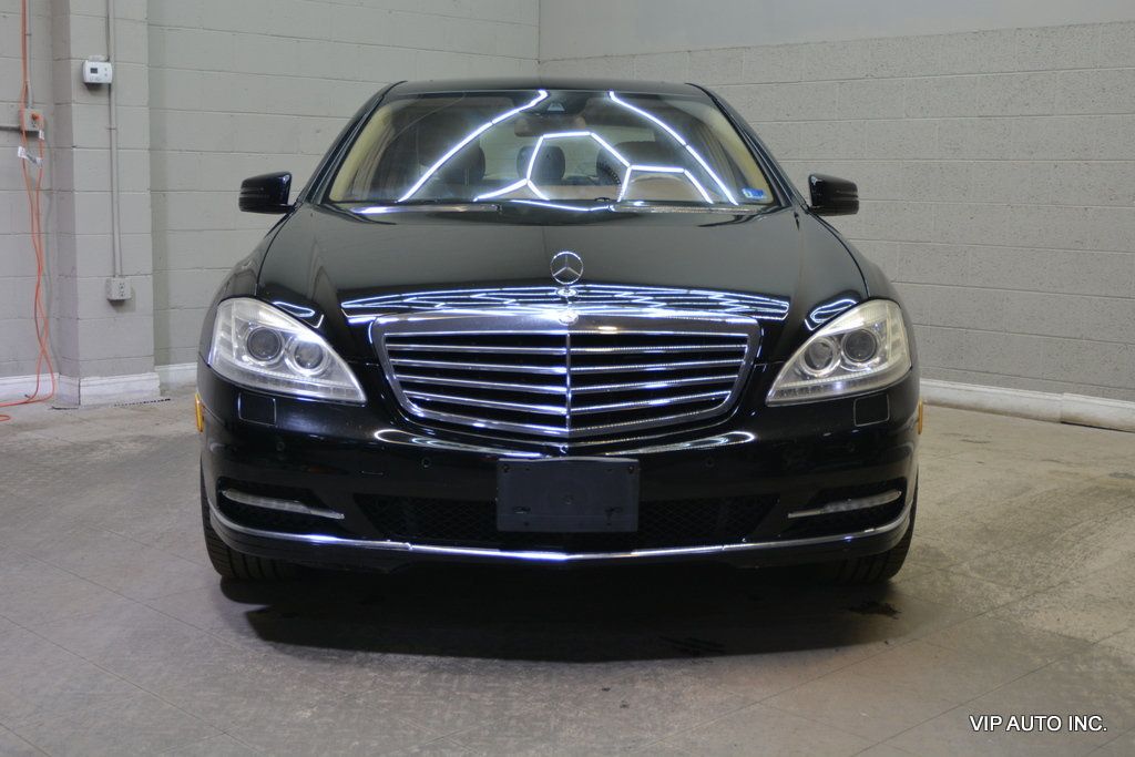 2010 Mercedes-Benz S-Class S550 4MATIC - 23002712 - 4