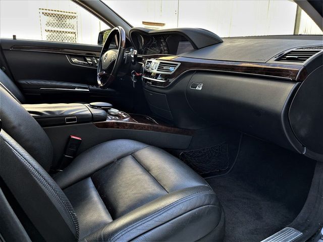 2010 Mercedes-Benz S-Class S 550 4MATIC AWD 4dr Sedan - 21436996 - 28